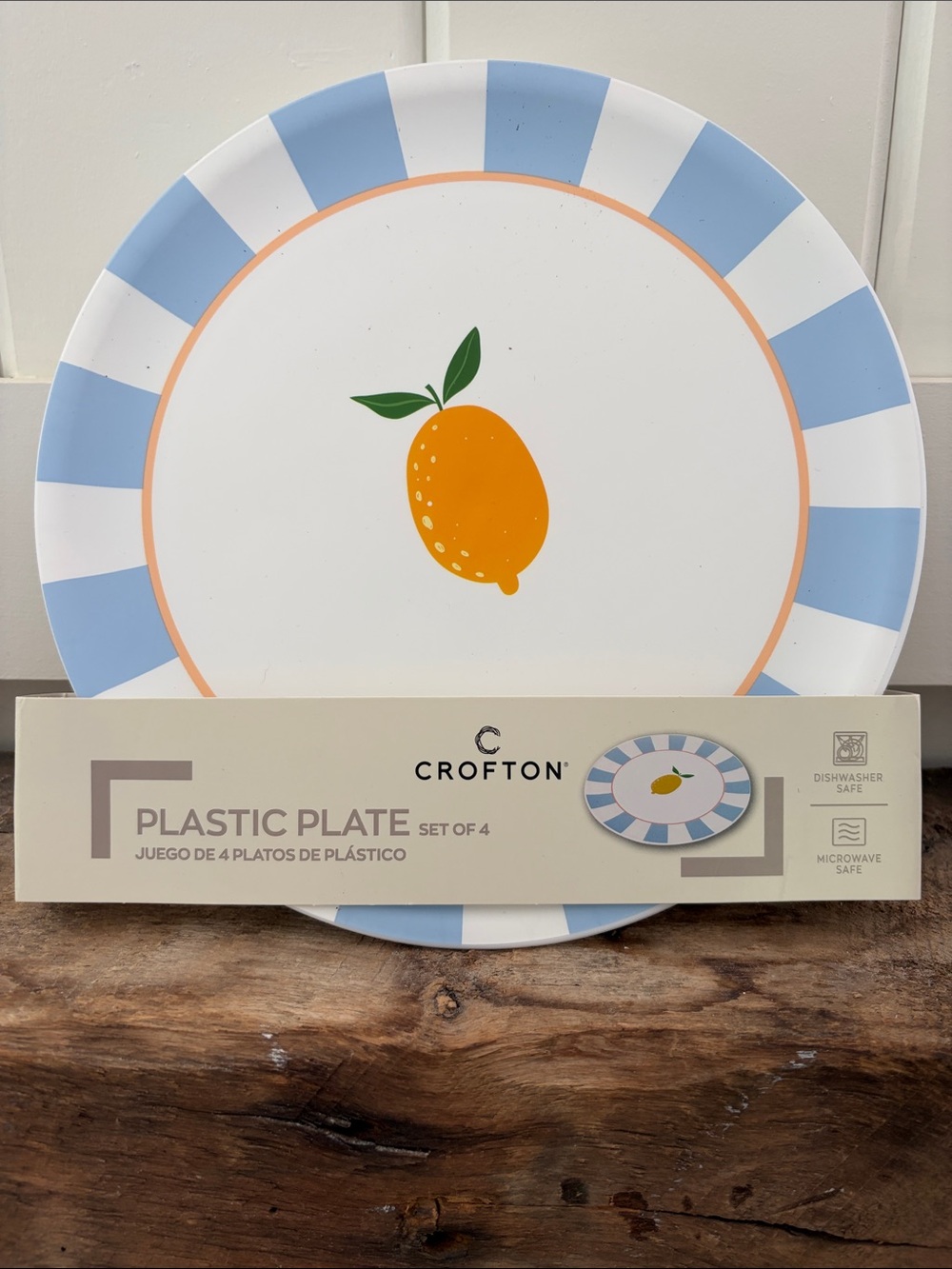 Crofton Citrus Stripe Plastic Plates-Set of 4 -Blue & White with Yellow Lemon